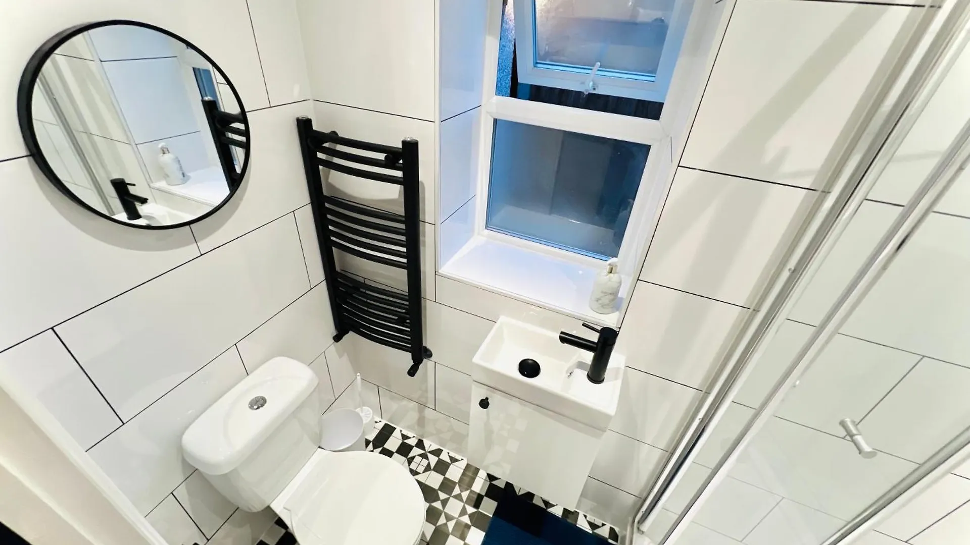 London 61 Central Studio, Ideal For Tourists High Recommend!!! United Kingdom